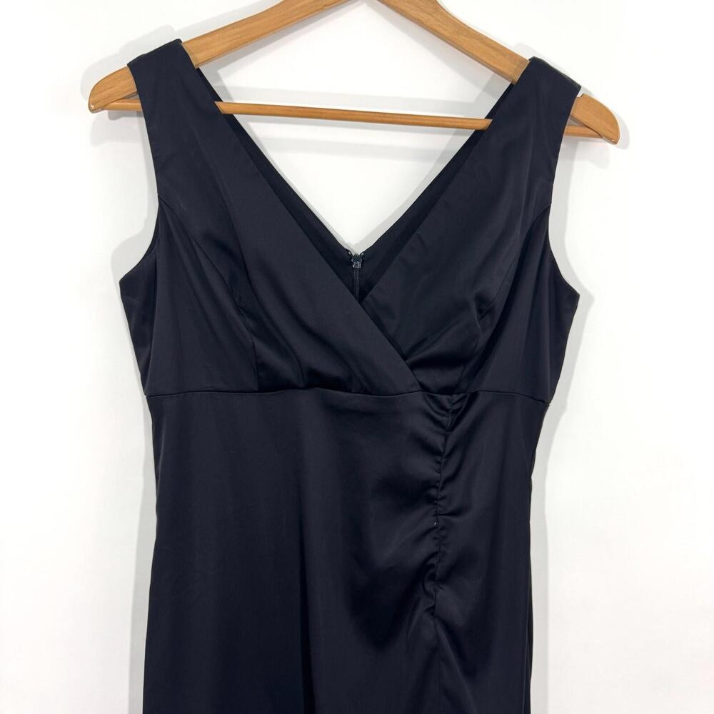 Donna Ricco New York Women’s Size 8 Black Satin V Neck Ruched Front Sheath Dress - Picture 2 of 10